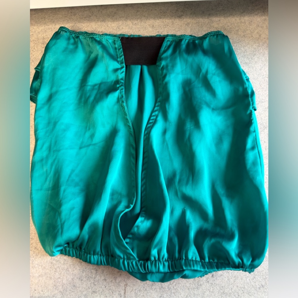 Teal Ruffled top - Picture 2 of 3